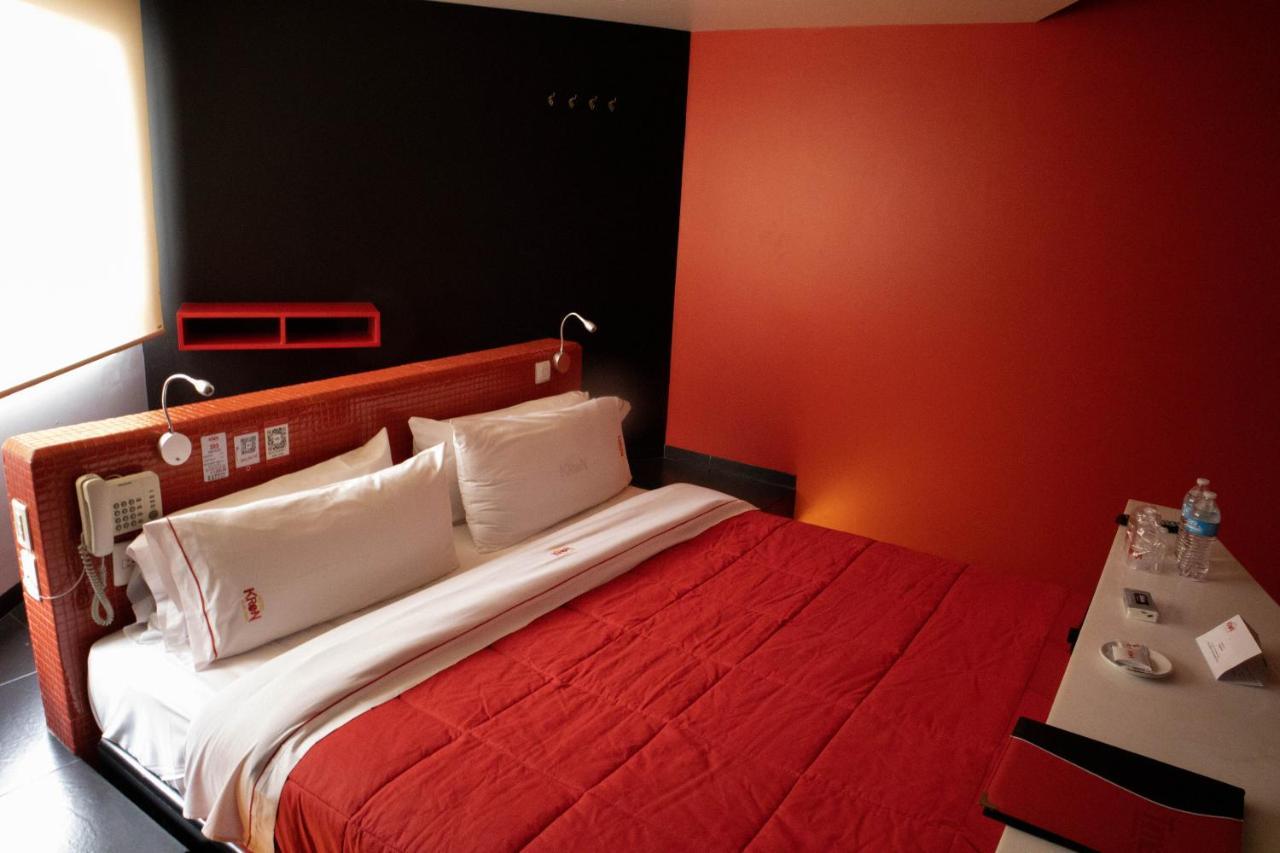 Love Hotel Kron مدينة مكسيكو المظهر الخارجي الصورة