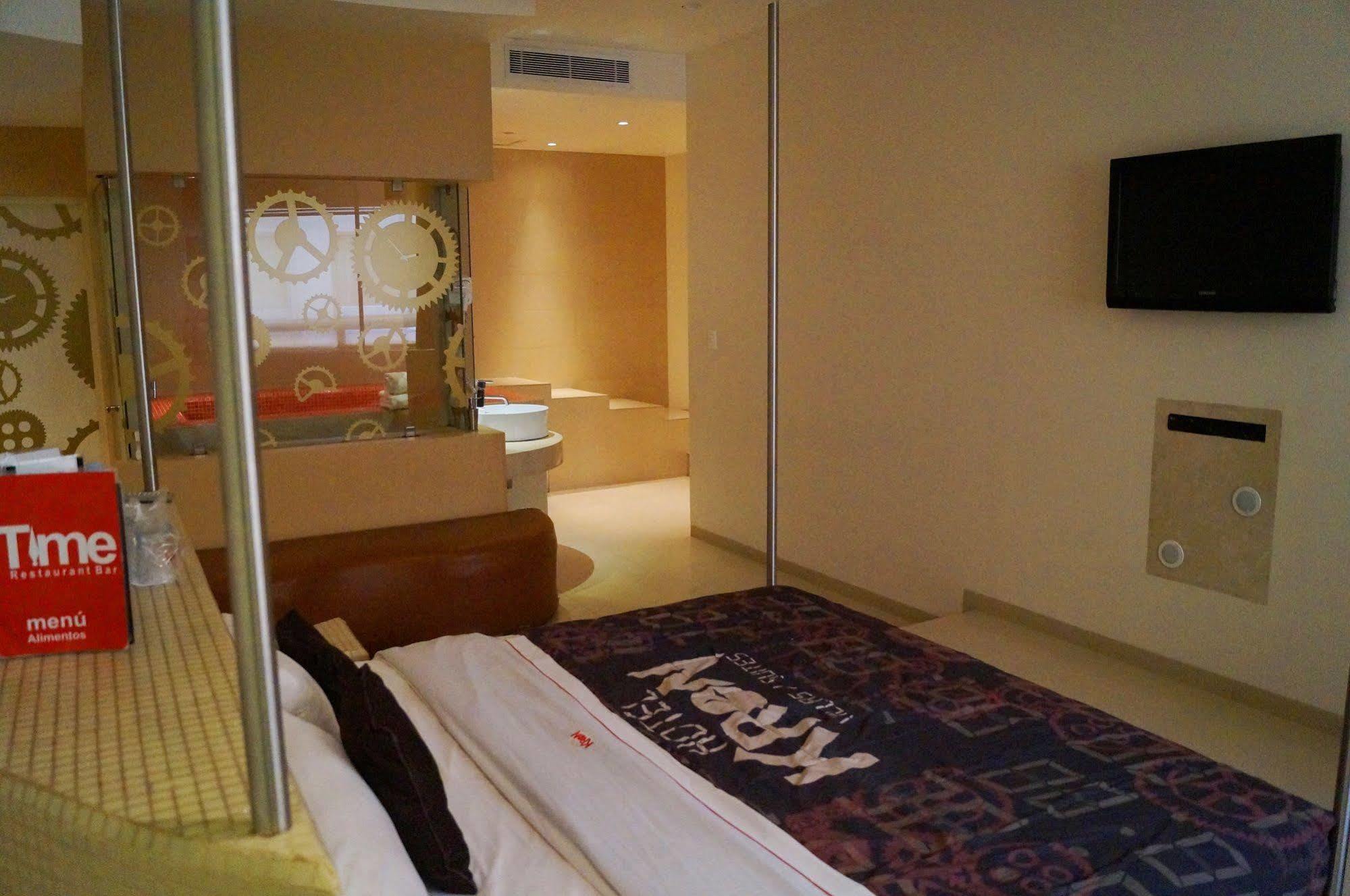 Love Hotel Kron مدينة مكسيكو المظهر الخارجي الصورة