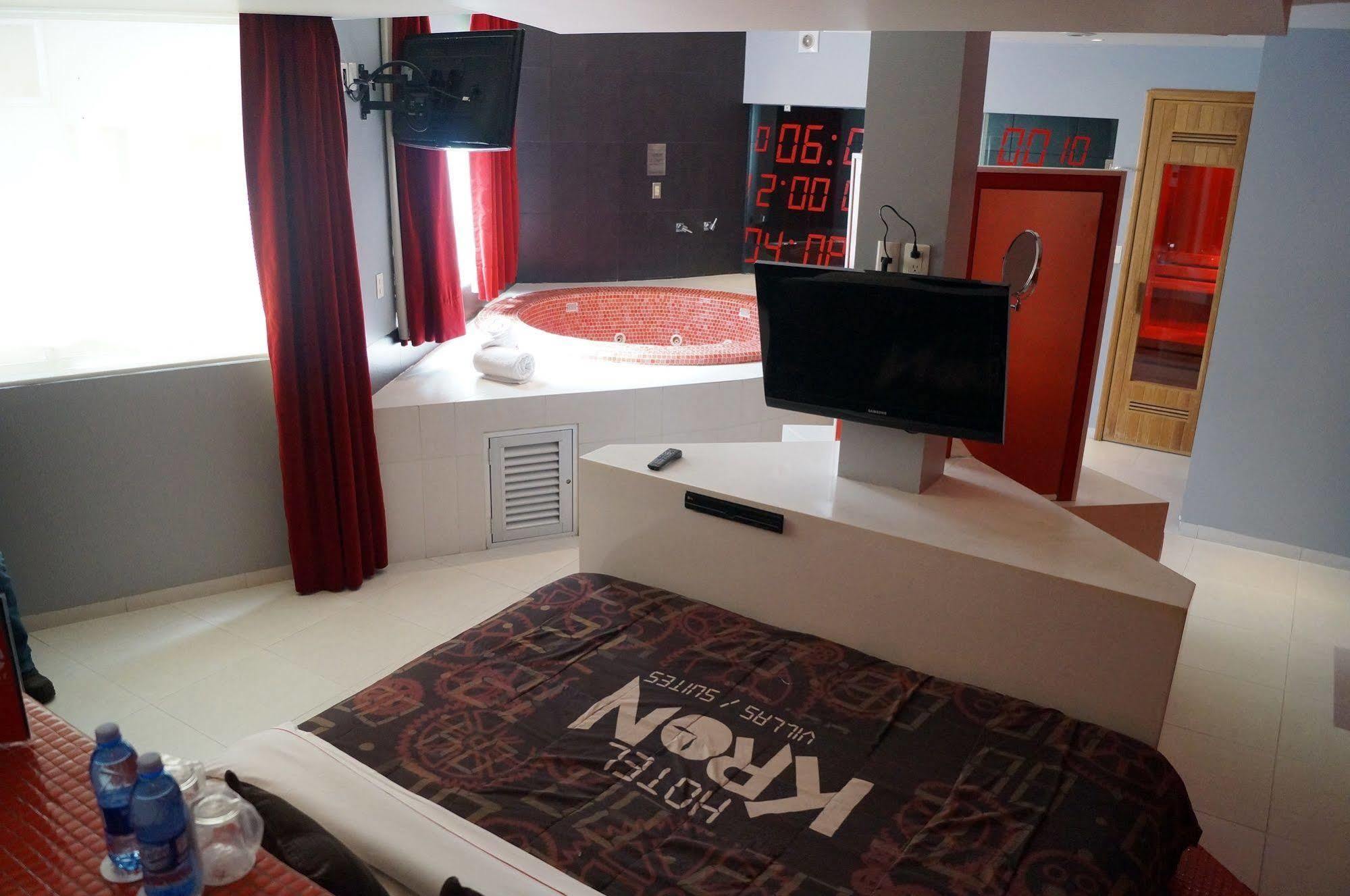 Love Hotel Kron مدينة مكسيكو المظهر الخارجي الصورة